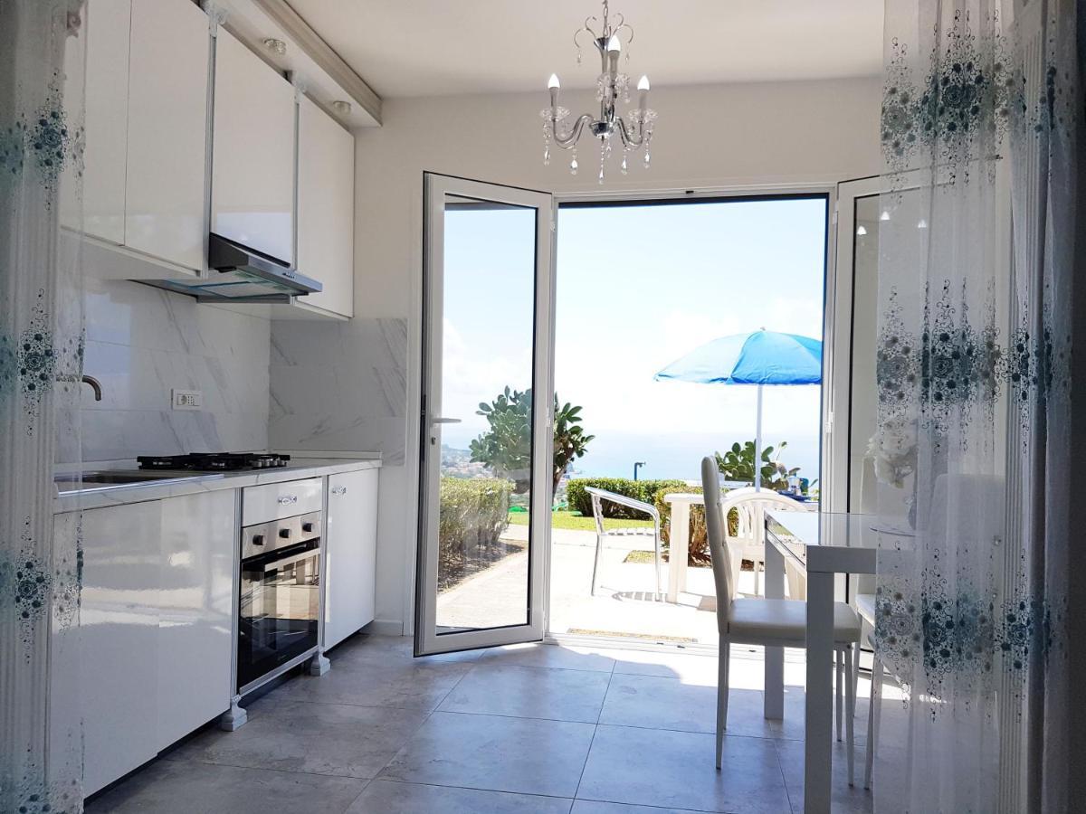 Blue Diamond Apartment Parghelia Exterior photo