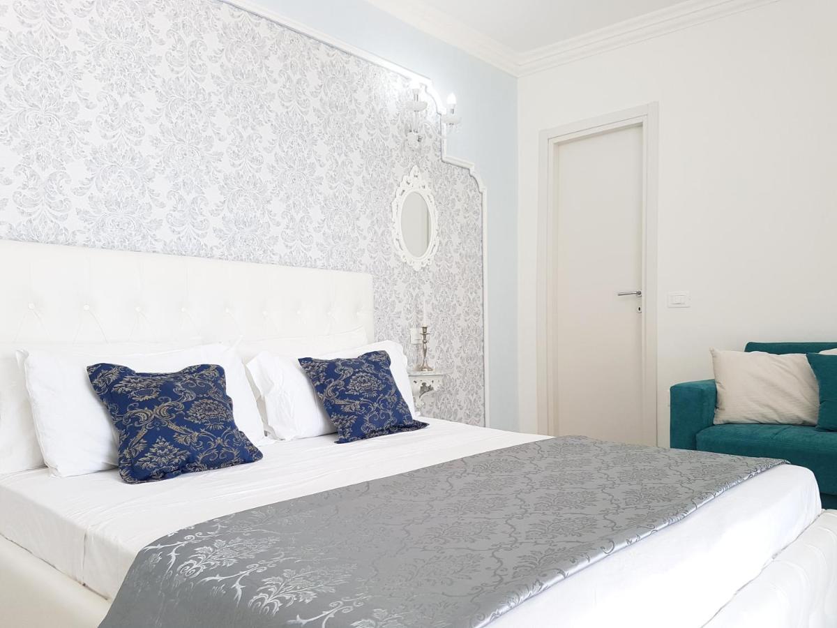 Blue Diamond Apartment Parghelia Exterior photo